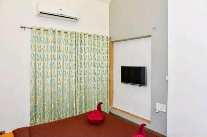 Surya Kiran Miramar Bed & Breakfast Panaji Dış mekan fotoğraf
