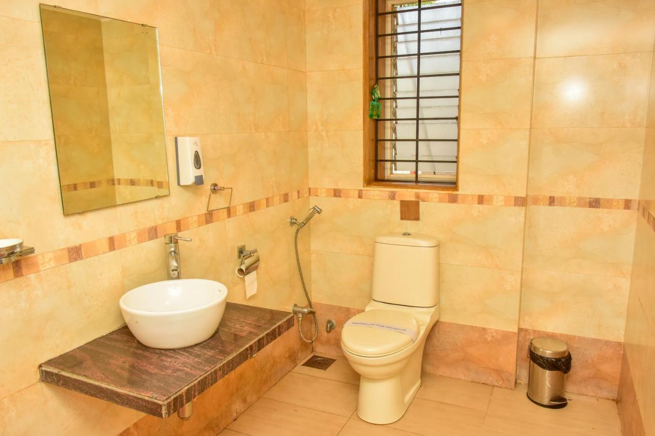 Surya Kiran Miramar Bed & Breakfast Panaji Dış mekan fotoğraf
